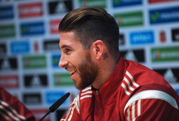 Ramos espera reconhecimento do Real após ter sido eleito um dos quatro melhores zagueiros do mundo