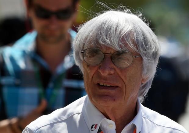 Bernie Ecclestone quer competição entre mulheres nos mesmos fins de semana da F1