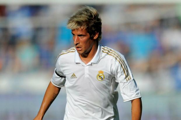 Frustrado com o baixo número de chances no Real, Coentrão pode trocar o Bernabéu pelo Old Trafford