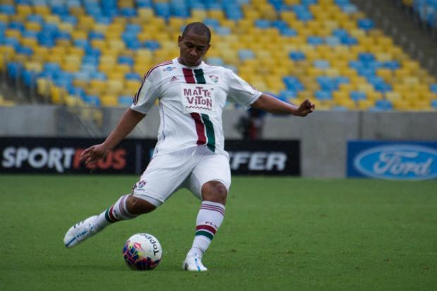 Uma semana após indisciplina, Walter tem grandes chances de ser titular do Fluminense pela primeira vez no ano