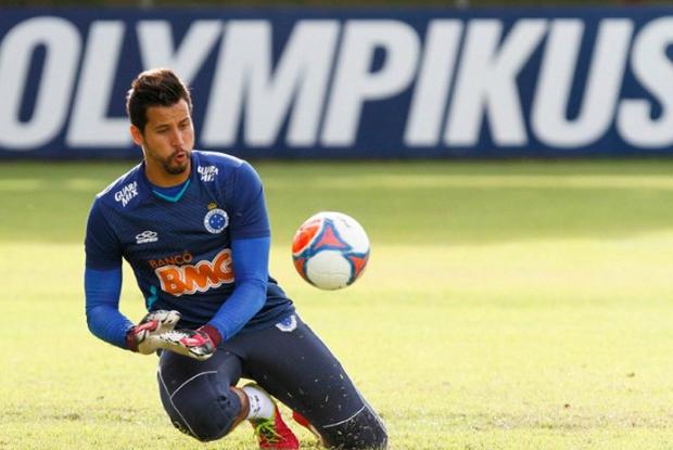 Goleiro cobra mais vibração do Cruzeiro, que tem clássico na semifinal do Mineiro (Foto: Washington Alves/Light Press)