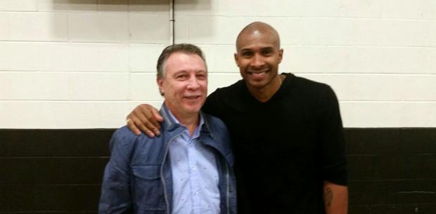 Rubén Magnano conversou com Leandrinho após derrota do Golden State Warriors