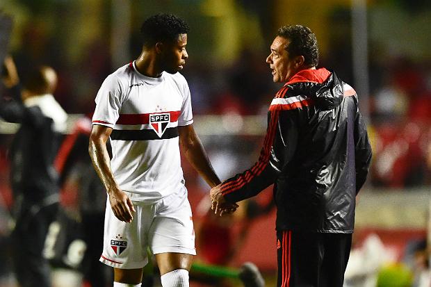 Atual técnico do Flamengo, Luxa pode ter seu destino unido ao São Paulo de Michel Bastos