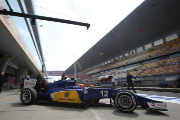 Felipe Nasr foi bem nos treinos livres e já projeta pontuar no Grande Prêmio da China