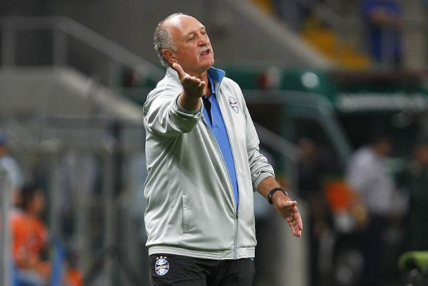 Satisfeito com criação tricolor, técnico elege falta de capricho como um dos principais problemas a resolver