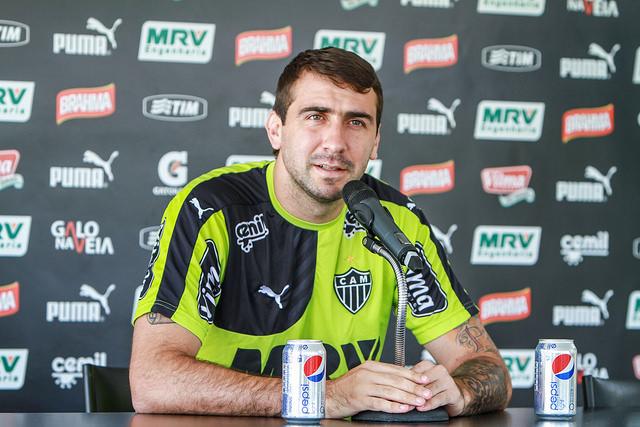 Argentino Lucas Pratto foi poupado no treino deste sábado na Cidade do Galo