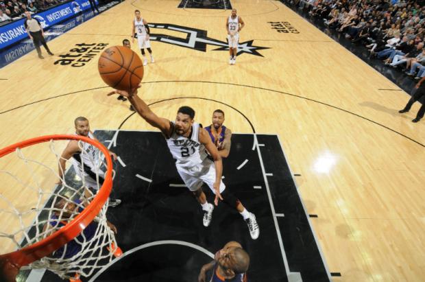 Tim Duncan já pelos Spurs desde 1997 e é o 14º maior cestinha da história da NBA