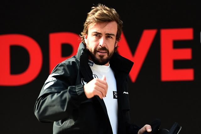Fernando Alonso garante que tem recebido todo o carinho possível dos italianos e que não há problemas com as criticas