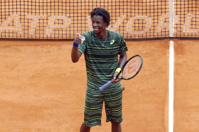 O francês Gael Monfils atropelou o búlgaro Grigor Dimitrov e avançou às semifinais (Foto: Valery Hache)