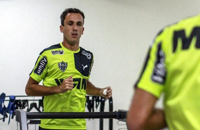 Thiago Ribeiro pode ser escalado pelo técnico Levir Culpi para o clássico contra o Cruzeiro