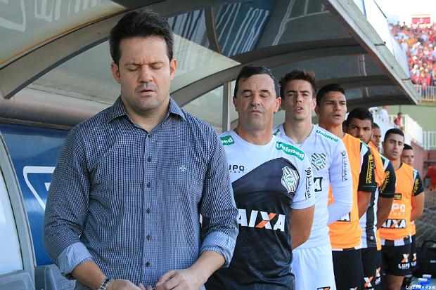 Diante do Inter de Lages, a esperança de vitória de Argel Fucks deve vir do banco de reservas