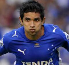 Guilherme viveu boa fase no Cruzeiro entre 2007 e 2008