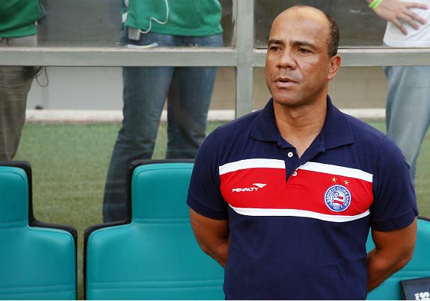 O treinador brincou sobre seu estado de saúde para as duas finais: