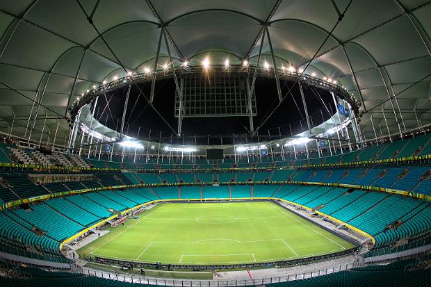 Palco da Copa do Mundo em Salvador, a Fonte Nova tem sofrido com a organização nos torneios locais