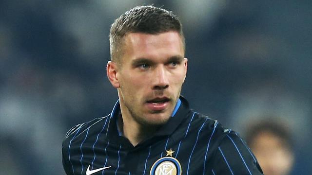 Ainda sem marcar com a camisa da Inter de Milão, Podolski deverá retornar ao Arsenal após o término da temporada