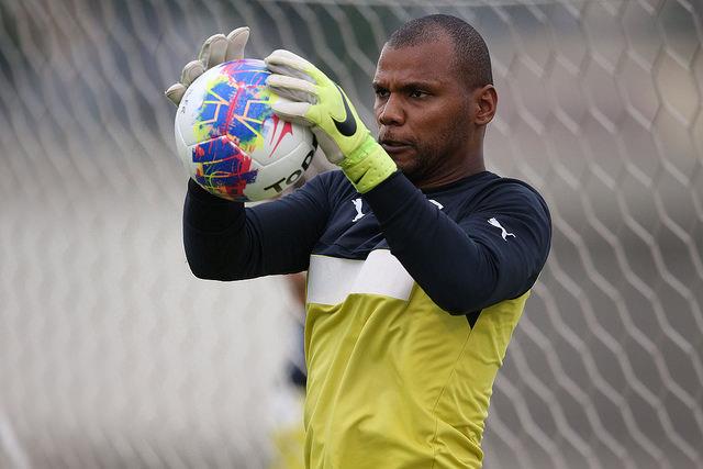 Jefferson pode cortar pela metade o tempo de recuperação previsto e retornar para 2º jogo da final com Vasco
