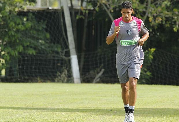 Segundo o vice-presidente do Naútico, Willian Magrão chegará a Recife neste sábado