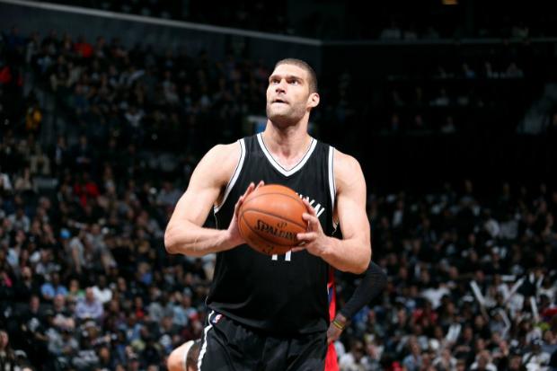 Lopez foi o cestinha da vitória dos Nets sobre os Hawks no jogo 3 da primeira rodada dos playoffs