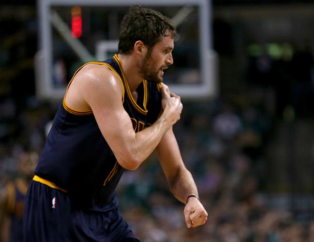 Kevin Love não irá jogar as semifinais da Conferência Leste pelo Cleveland Cavaliers (Foto:Jim Rogash)