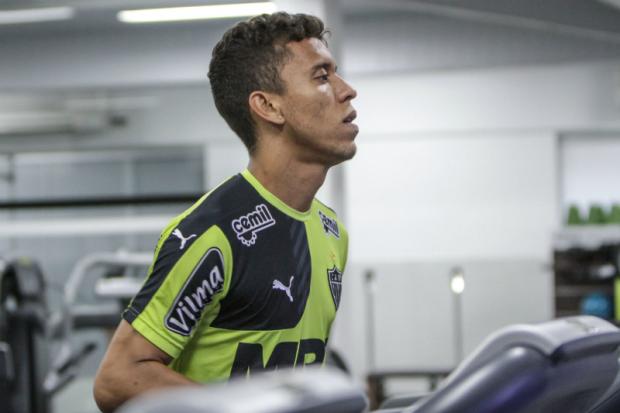 Assim como companheiro, Marcos Rocha corre contra o tempo para jogar final do Mineiro