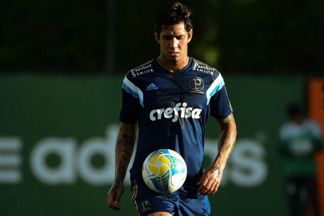 Firmando-se entre os onze do Alviverde, Victor Ramos quer time