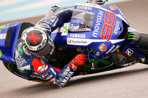 O piloto espanhol Jorge Lorenzo renovou com a Yamaha até o final de 2016