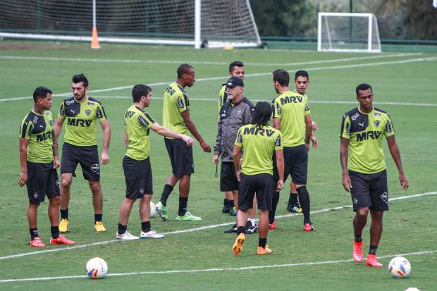 Mesmo em desvantagem, o elenco do Galo reiterou a vontade de voltar à Belo Horizonte com o título mineiro