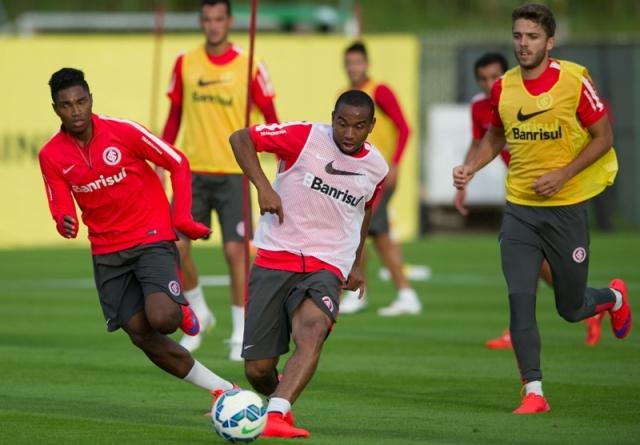 Em baixa no Internacional, Anderson ganhará um oportunidade entre os titulares contra o Atlético-PR
