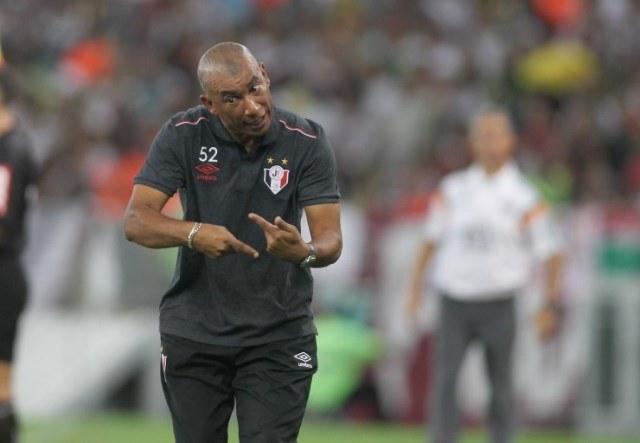 Fica a frustração pelo momento que tomamos o gol, afirmou Hemerson após a derrota para o Fluminense