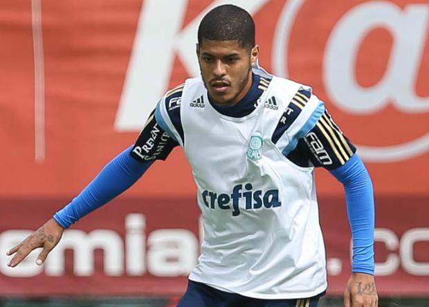 Leandro está longe dos gramados desde 19 de outubro de 2015