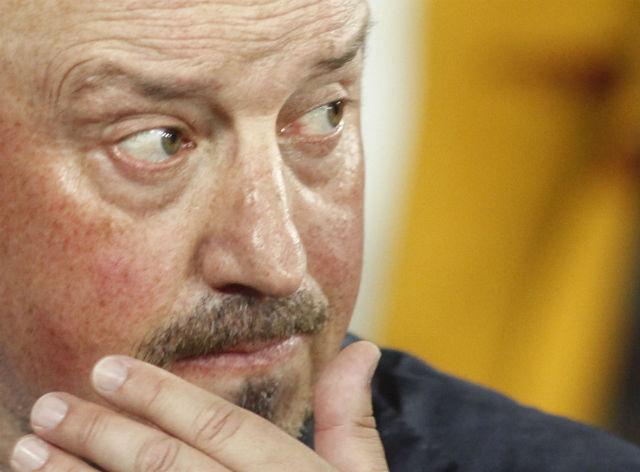 Sem saber se seguirá na Itália, Benítez é punido com gancho e multa por xingamento (Foto:Carlo Hermann)