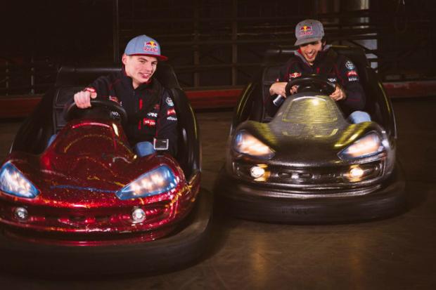 Os jovens Max Verstappen e Carlos Sainz Jr já ganham elogios por suas performances na Fórmula 1