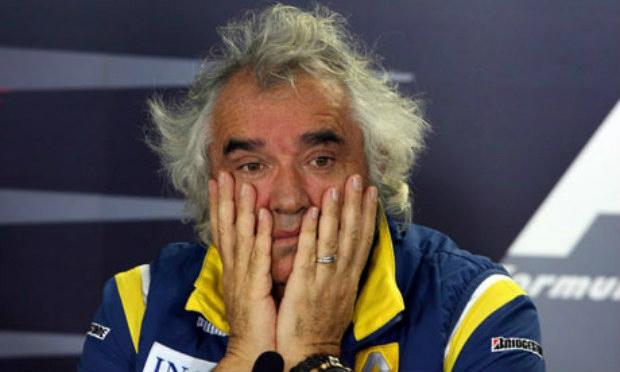 O italiano Flavio Briatore é acusado de não cumprir suas obrigações fiscais pelo iate Force Blue