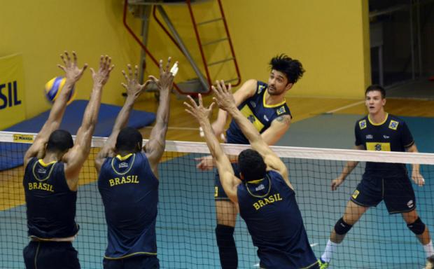 Leandro Vissotto já treina com a Seleção Brasileira depois de conquistar o Campeonato Japonês