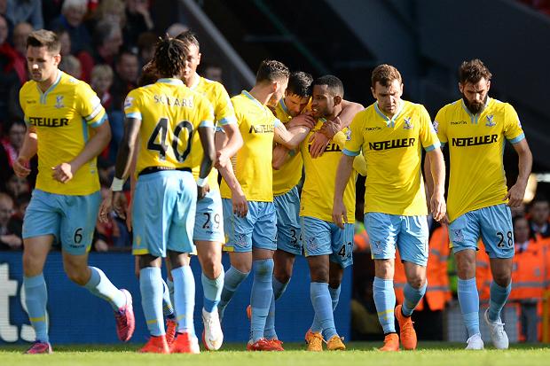Sem pretensões no Campeonato Inglês, o Crystal Palace deixou amarga a festa do Liverpool