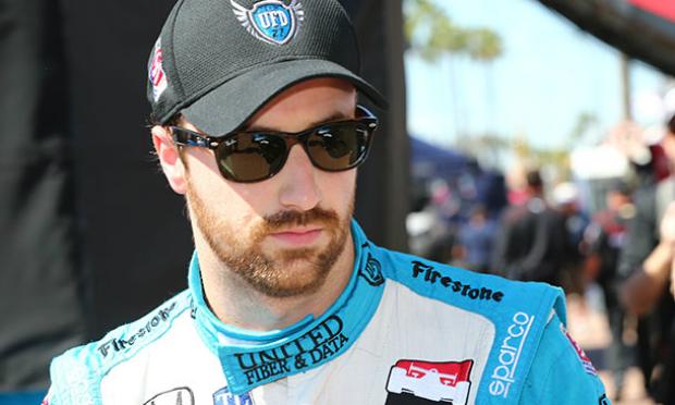 O canadense James Hinchcliffe classificou os médicos que o atenderam como