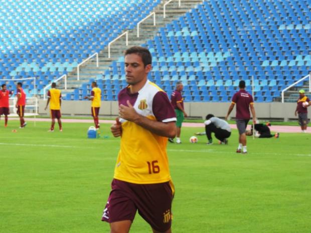 Marcelinho foi vice-campeão mineiro pela Caldense em 2015