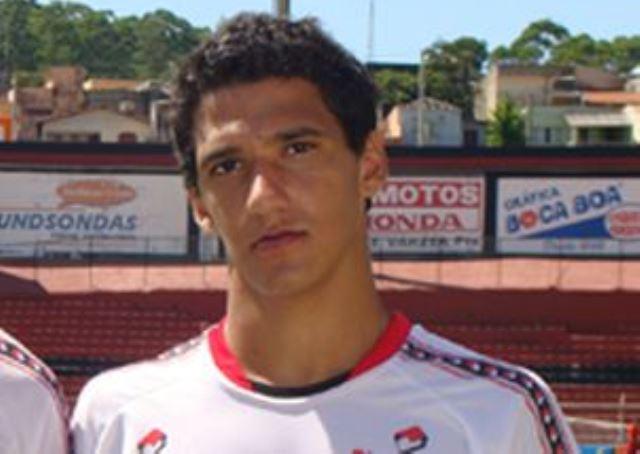 Vindo do Paulista de Jundiaí-SP, o zagueiro Rodrigo Sabiá é o 15º reforço paranista para a Série B