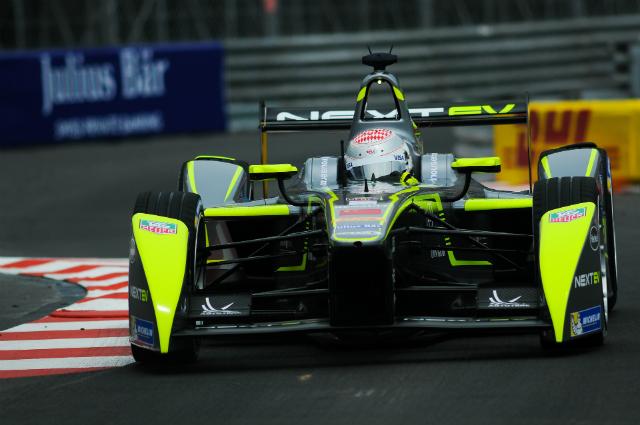 Nelsinho Piquet é o segundo colocado na tabela, com 89 pontos, quatro a menos que Di Grassi (Foto: Fórmula E)