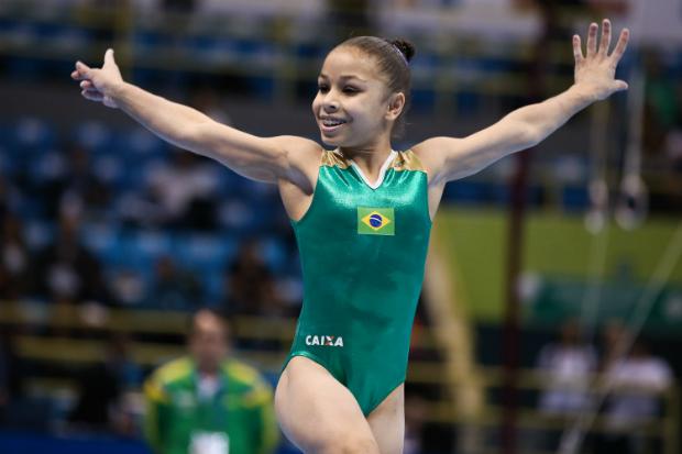 Flávia Saraiva teve sua estreia em uma competição adulta este ano (Foto: Ricardo Bufolin/CBG)