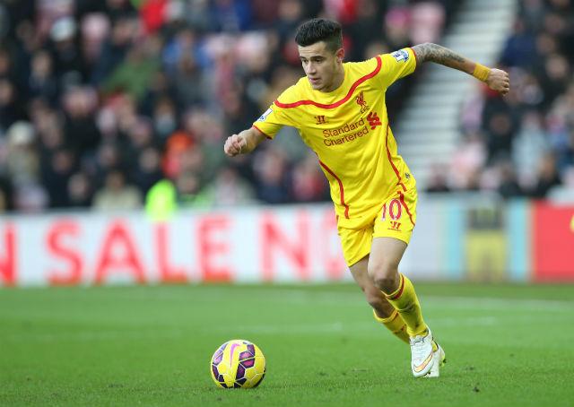Phillipe Coutinho seria o jogador perfeito para nova configuração do meio-campo do Barça, segundo Ronaldinho