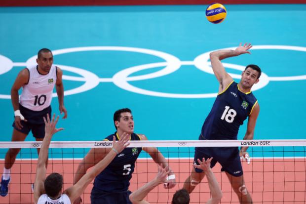 Dante tem três medalhas olímpicas com a Seleção Brasileira (Foto: Gaspar Nóbrega/STR)