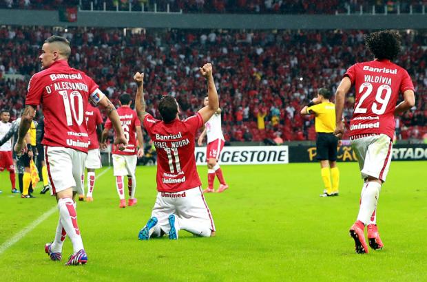 Rafael Moura ficou feliz com a confiança demonstrada pelo uruguaio Diego Aguirre (Foto:JEFFERSON BERNARDES)