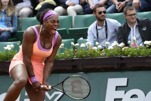 A norte-americana Serena Williams venceu, de virada, a alemã Anna Friedsam (Foto: Dominique Faget)