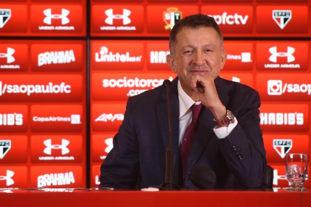 Após sua primeira coletiva como técnico do São Paulo, Osorio terá o primeiro contato com o elenco tricolor