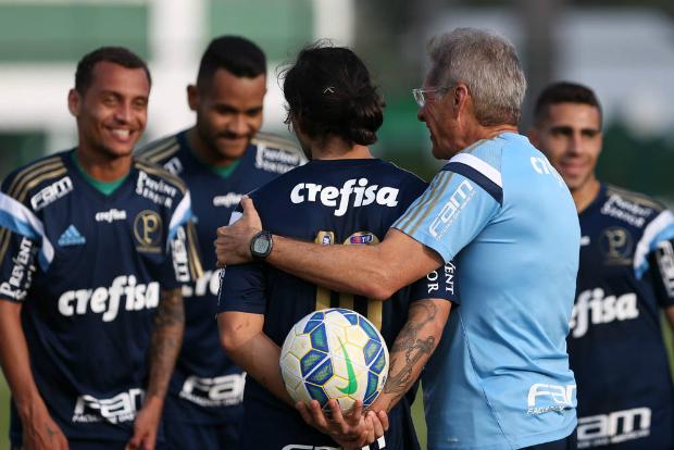 Segundo Gabriel, permanência de Valdivia é desejo coletivo no Palmeiras
