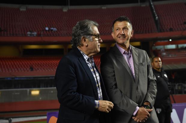Juan Carlos Osorio esteve no Morumbi e só não dirigiu o time por falta de visto de trabalho