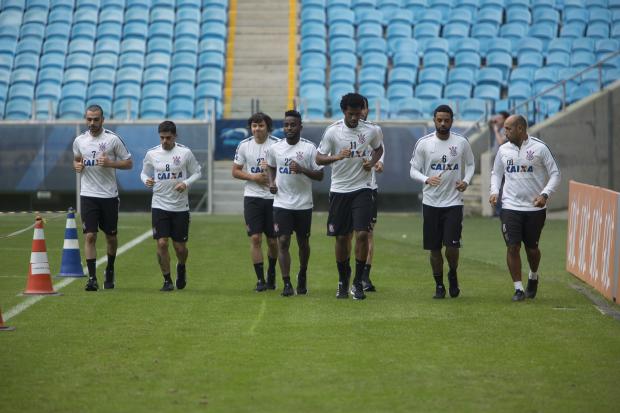 Corinthians treinou nesta quinta no mesmo estádio em que perdeu na quarta (Foto: Ricardo Taves/Ag. Corinthians)