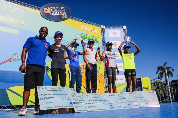Joziane Cardoso venceu em Goiânia com outras três atletas brasileiras no pódio