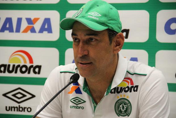 Vinícius Eutrópio pede que derrotas fora de casa não sejam generalizadas